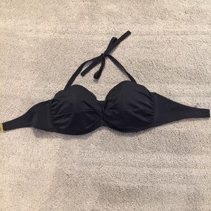 Victoria’s Secret bikini top